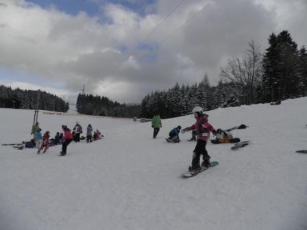 Kids on snow