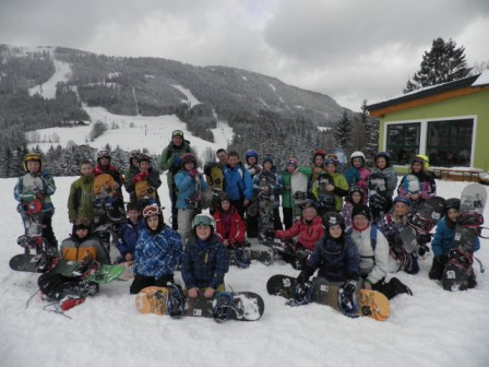 Kids on snow