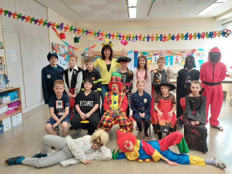 Fasching im Turnsaal