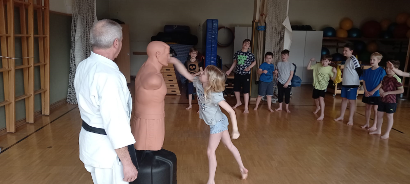 Karate Schnuppertraining
