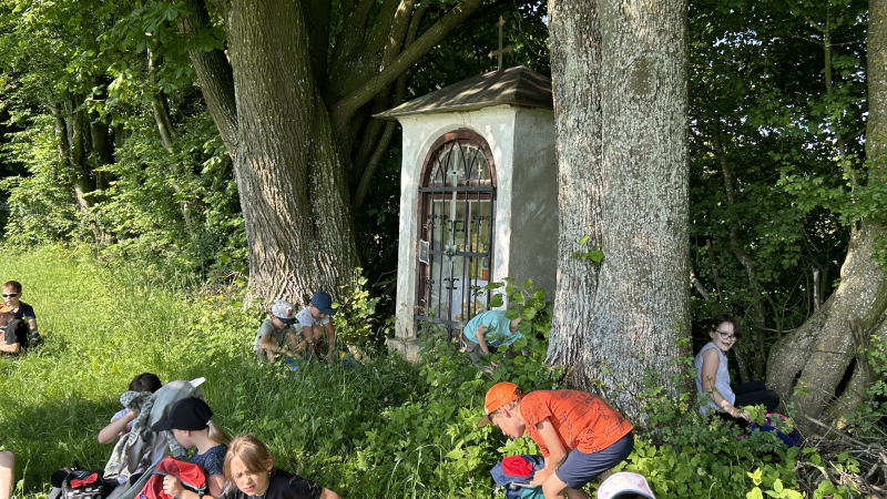 Wandertag der 2.Klassen: Marterlweg