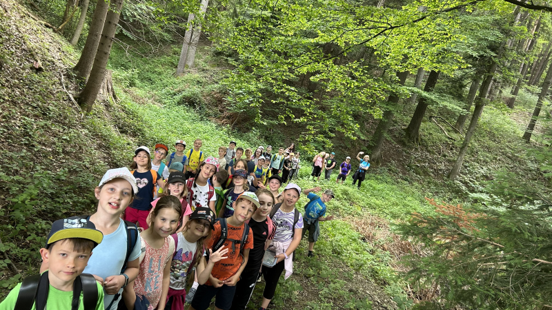 Wandertag der 2.Klassen: Marterlweg