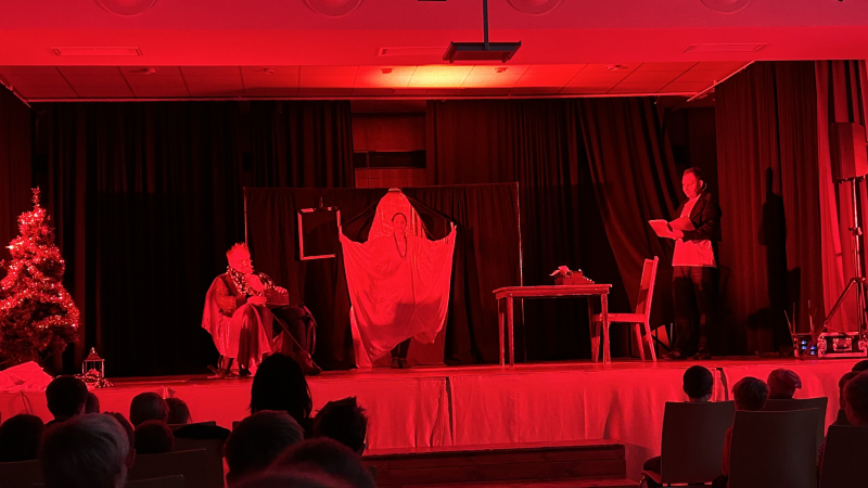 Theater im Festsaal mit Team Sieberer - Die Weihnachtsgeschichte