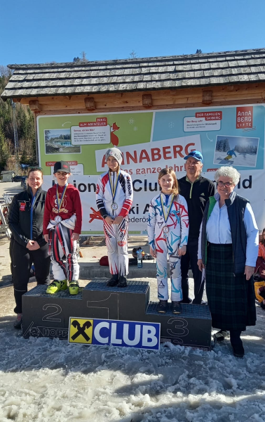 HURRA! Wir sind BEZIRKSMEISTER! VS Bezirksmeisterschaften Ski Alpin und Snowboard