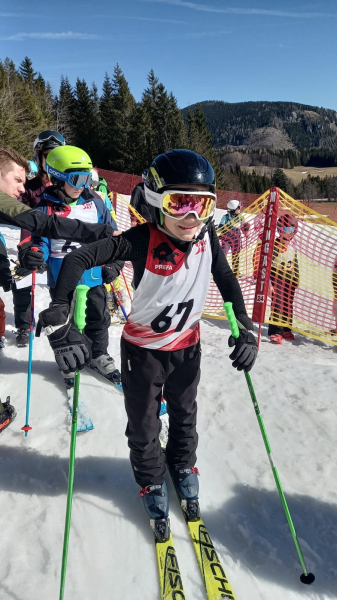 HURRA! Wir sind BEZIRKSMEISTER! VS Bezirksmeisterschaften Ski Alpin und Snowboard
