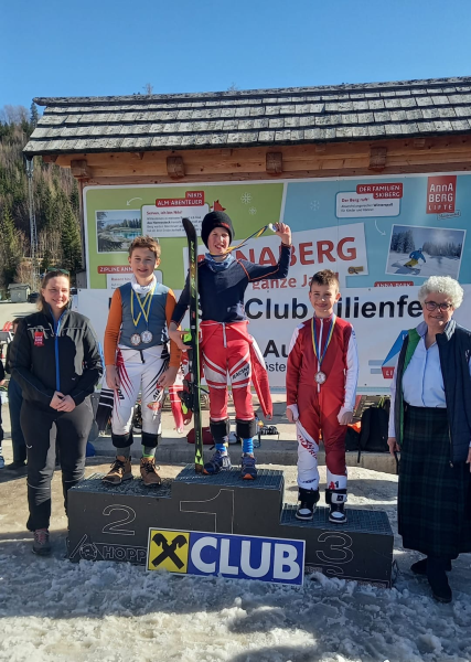 HURRA! Wir sind BEZIRKSMEISTER! VS Bezirksmeisterschaften Ski Alpin und Snowboard