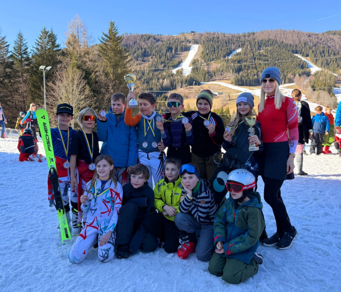 HURRA! Wir sind BEZIRKSMEISTER! VS Bezirksmeisterschaften Ski Alpin und Snowboard