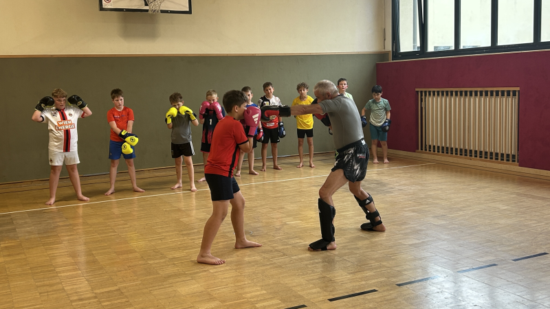 Kickboxen und Fußball